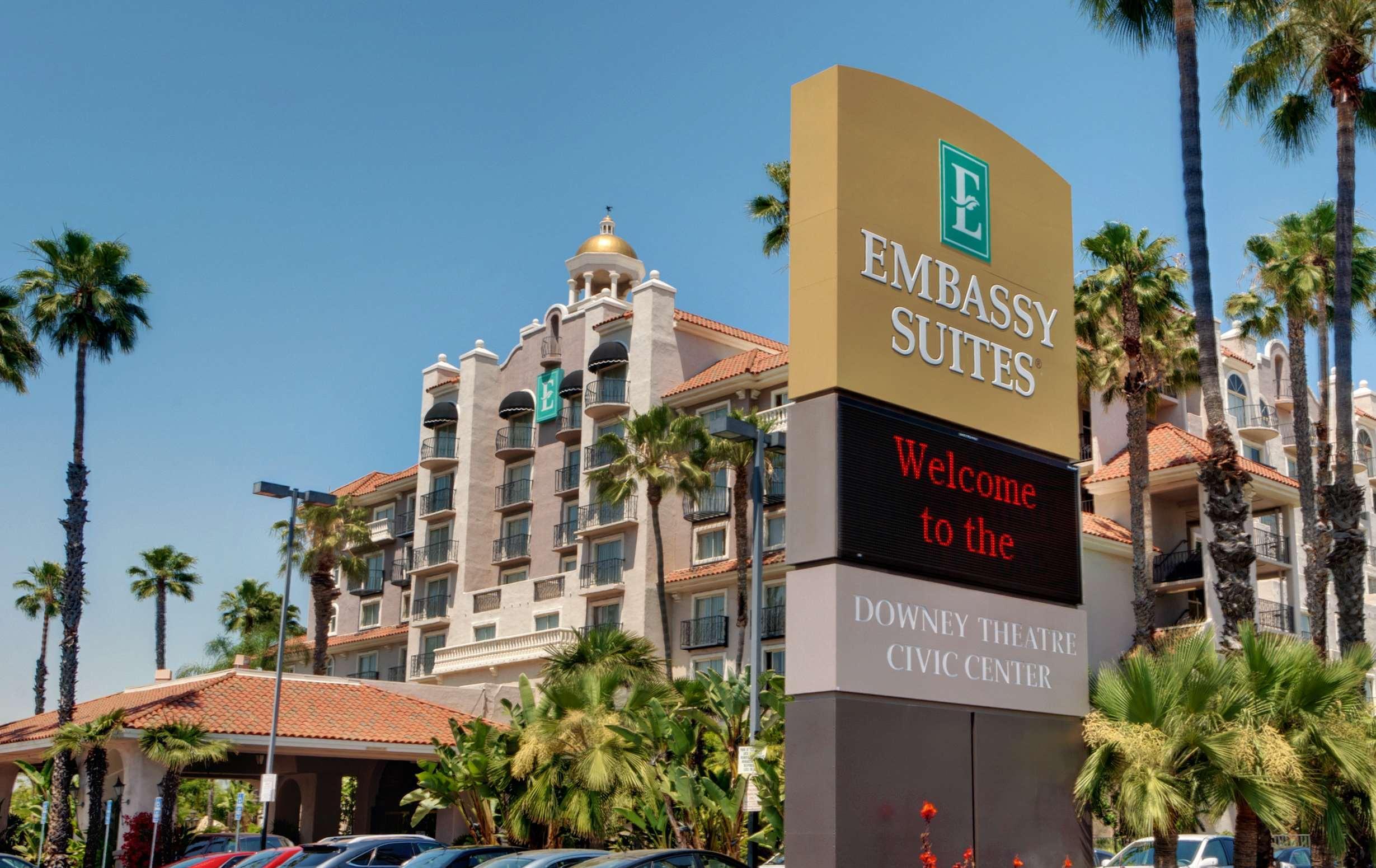 Embassy Suites By Hilton Los Angeles Дауни Экстерьер фото