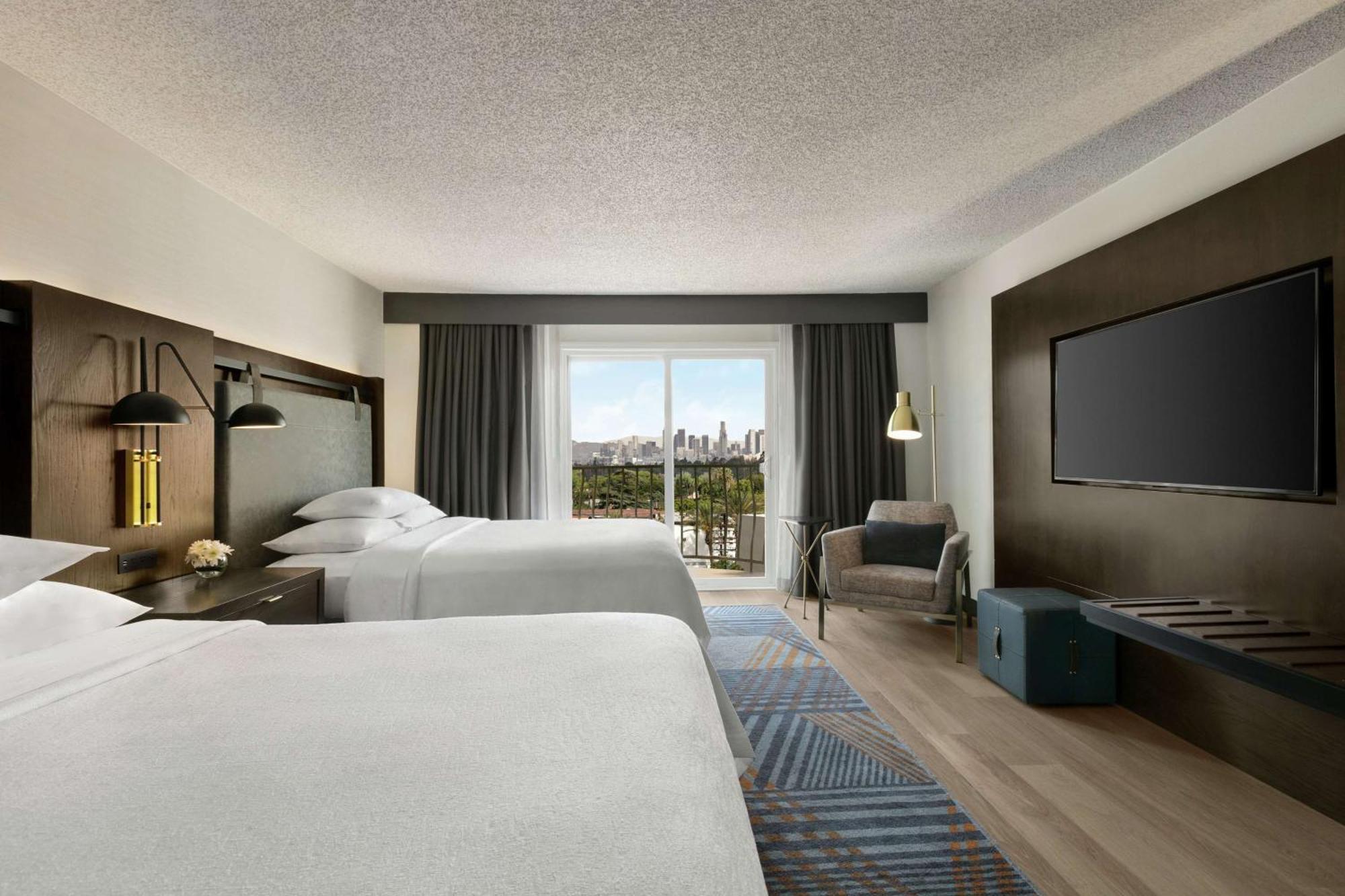 Embassy Suites By Hilton Los Angeles Дауни Экстерьер фото