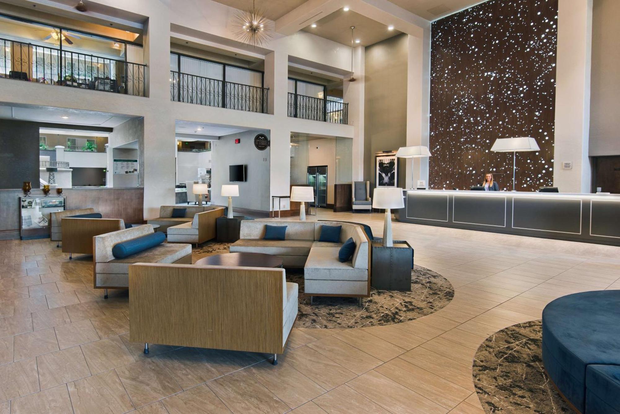 Embassy Suites By Hilton Los Angeles Дауни Экстерьер фото